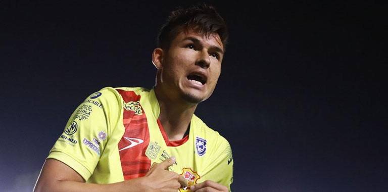 Jesús Ramírez festeja su gol.
