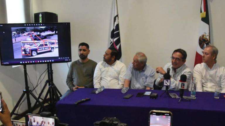 Cuén Ojeda muestra video del momento en que Luis Alonso García Corrales y amigo fueron detenidos por policías