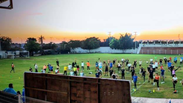 La jornada destacó la importancia de la actividad física como herramienta de prevención y fortaleció el sentido de comunidad. La jornada destacó la importancia de la actividad física como herramienta de prevención y fortaleció el sentido de comunidad.