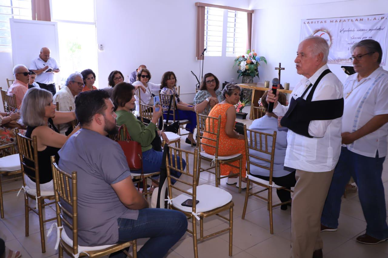 $!Celebran con ceremonia, reconocimientos y comida los 35 años de la fundación de Cáritas Mazatlán
