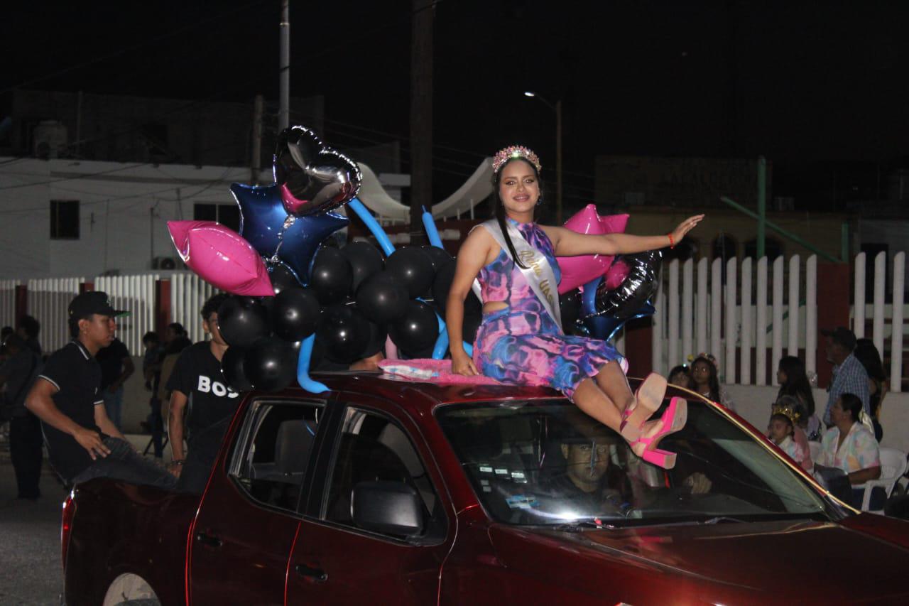 $!Disfrutan familias del desfile real del Carnaval de Rosario 2024
