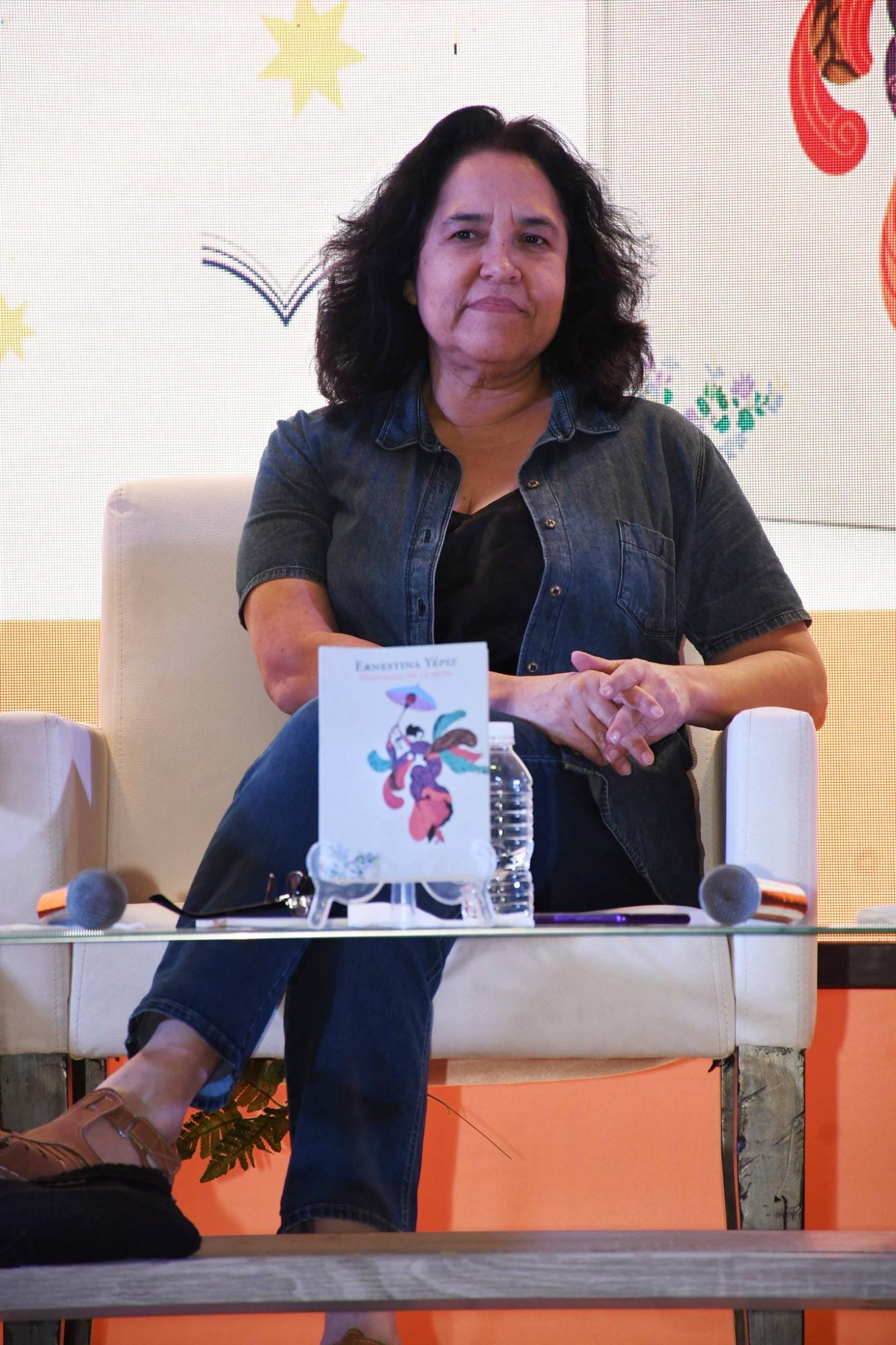 $!Ernestina Yépiz, autora del libro.