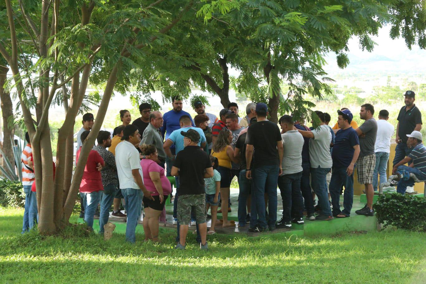 $!Tortilleros de Mazatlán acusan a Protección Civil del Estado acciones represivas para cerrar sus negocios