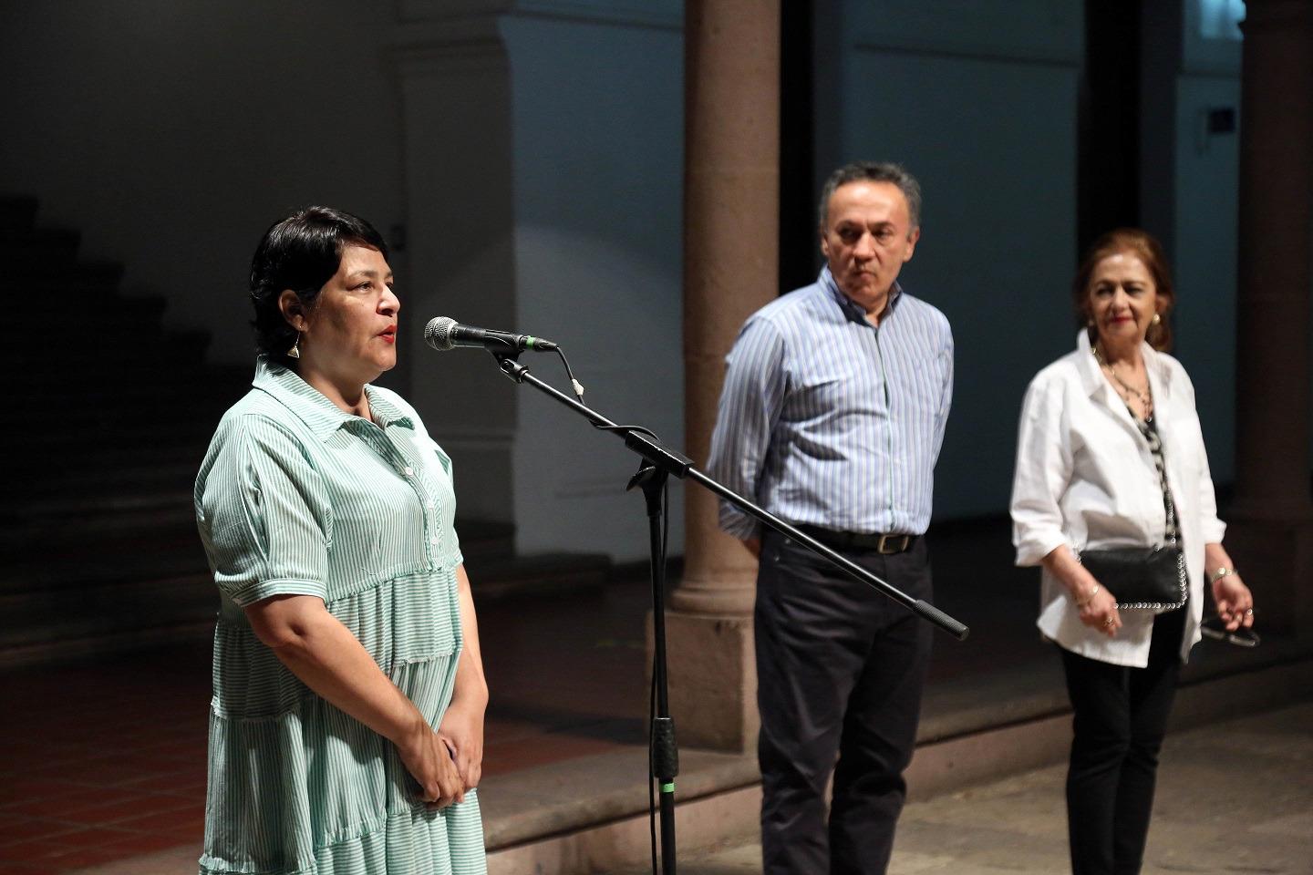 $!Inna Teresa Álvarez, Juan Avilés Ochoa y Sandra Robles, durante la inauguración.