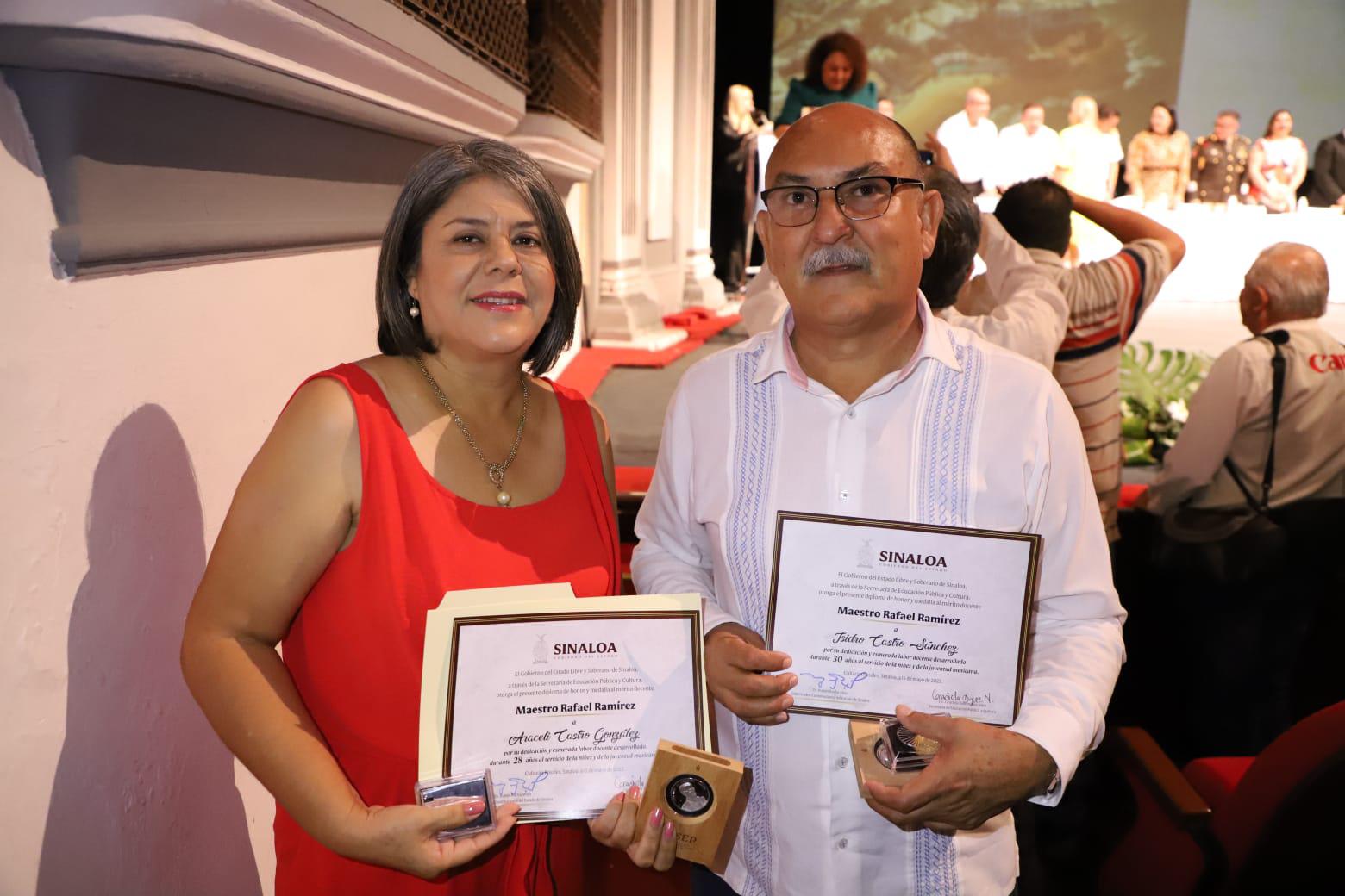 $!Araceli Castro e Isidro Castro.
