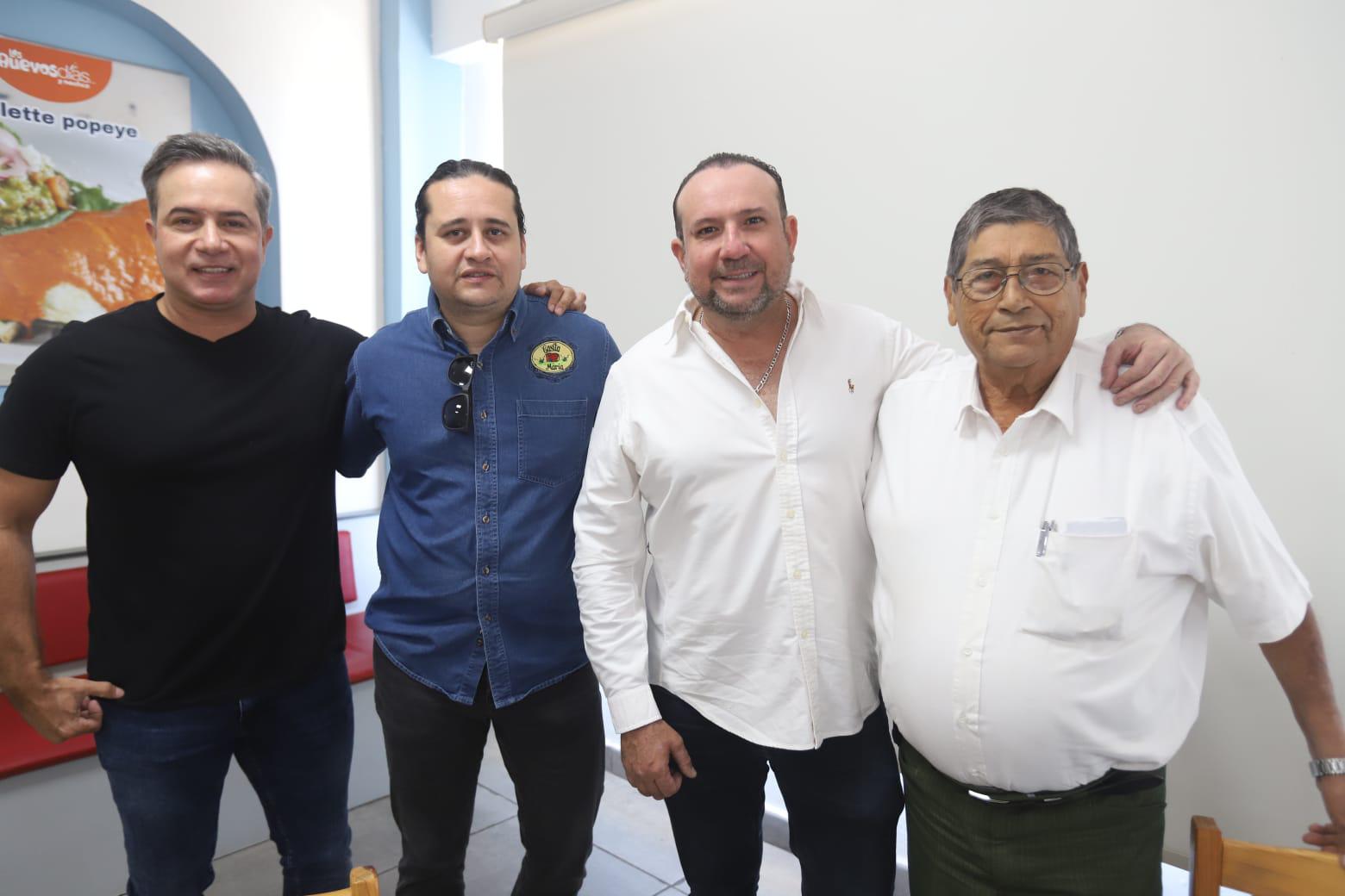$!Reeligen a Erick Mandujano Caro como presidente de Canirac Mazatlán