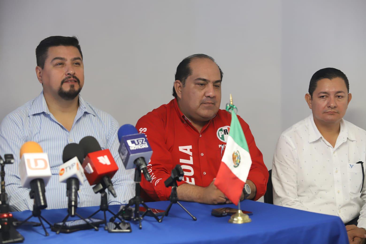 $!Señala Guillermo Romero irregularidades y corrupción en el Gobierno de Mazatlán
