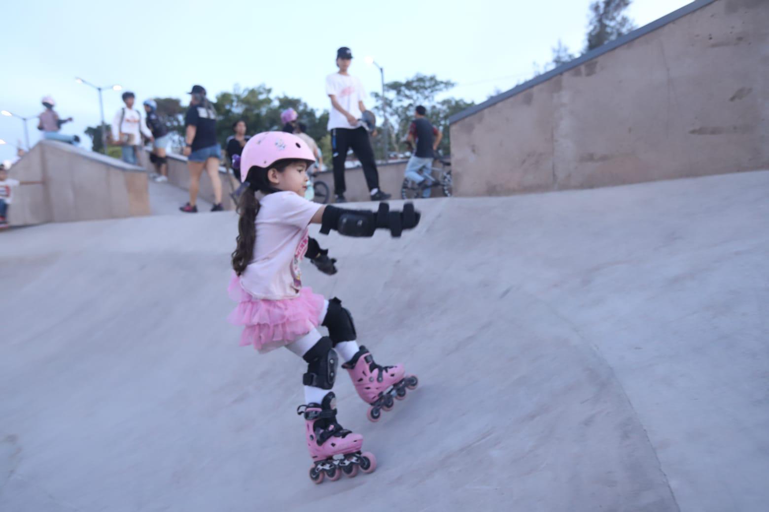$!Patinadores de Mazatlán tienen una nueva casa: El skatepark de la Flores Magón