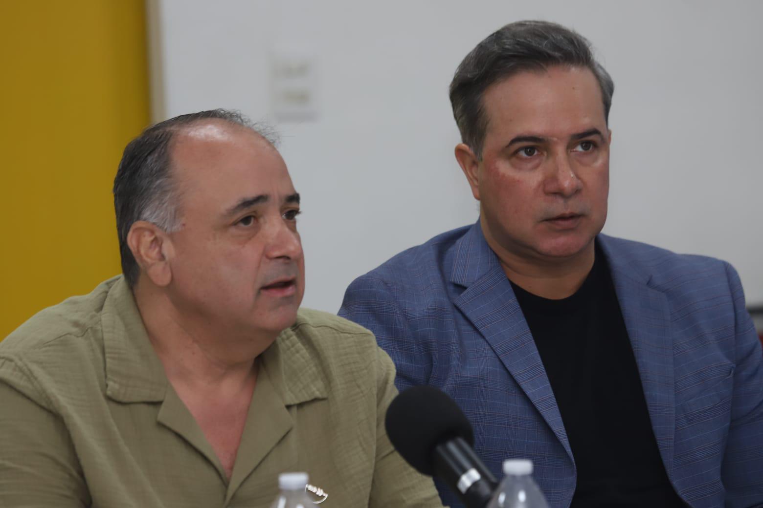 $!Reeligen a Erick Mandujano Caro como presidente de Canirac Mazatlán