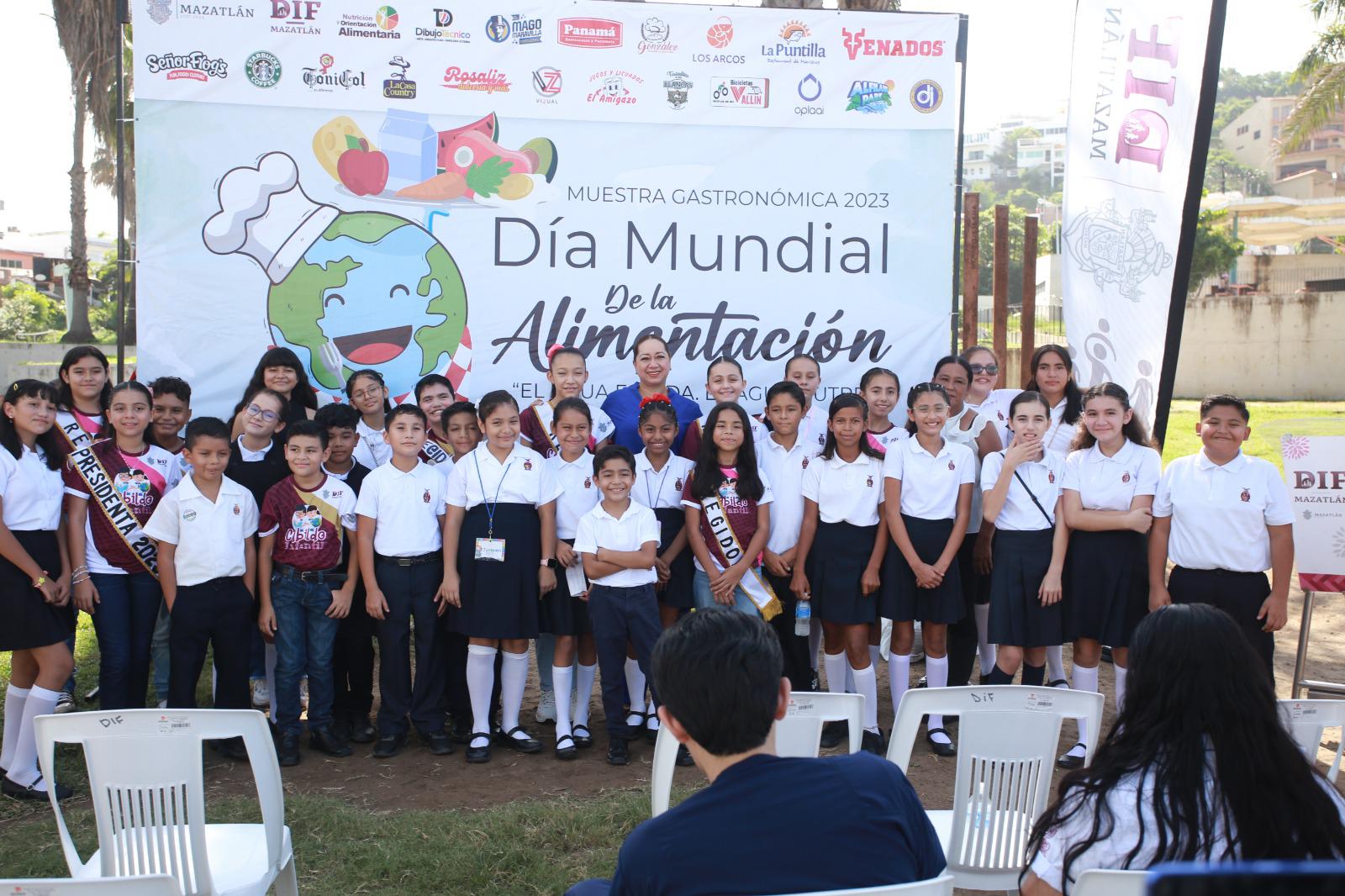 $!Conmemoran en Mazatlán el Día Mundial de la Alimentación