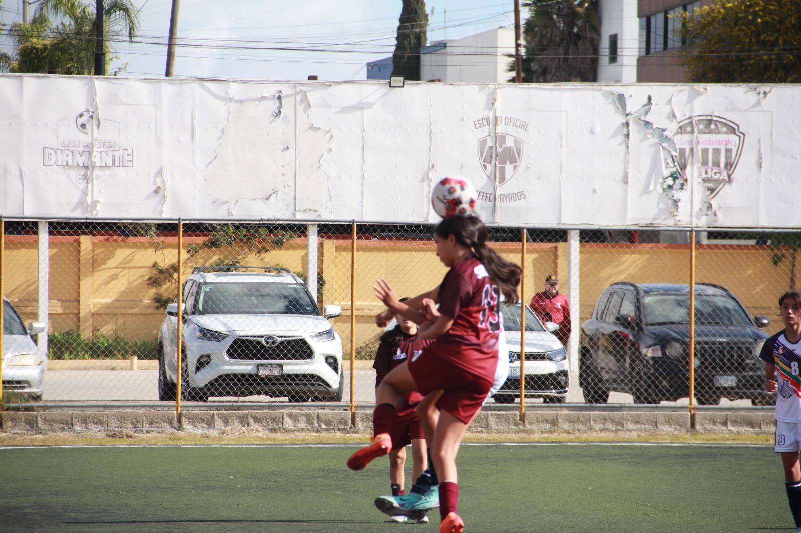 $!Sinaloa entra en acción en futbol, en la frontera
