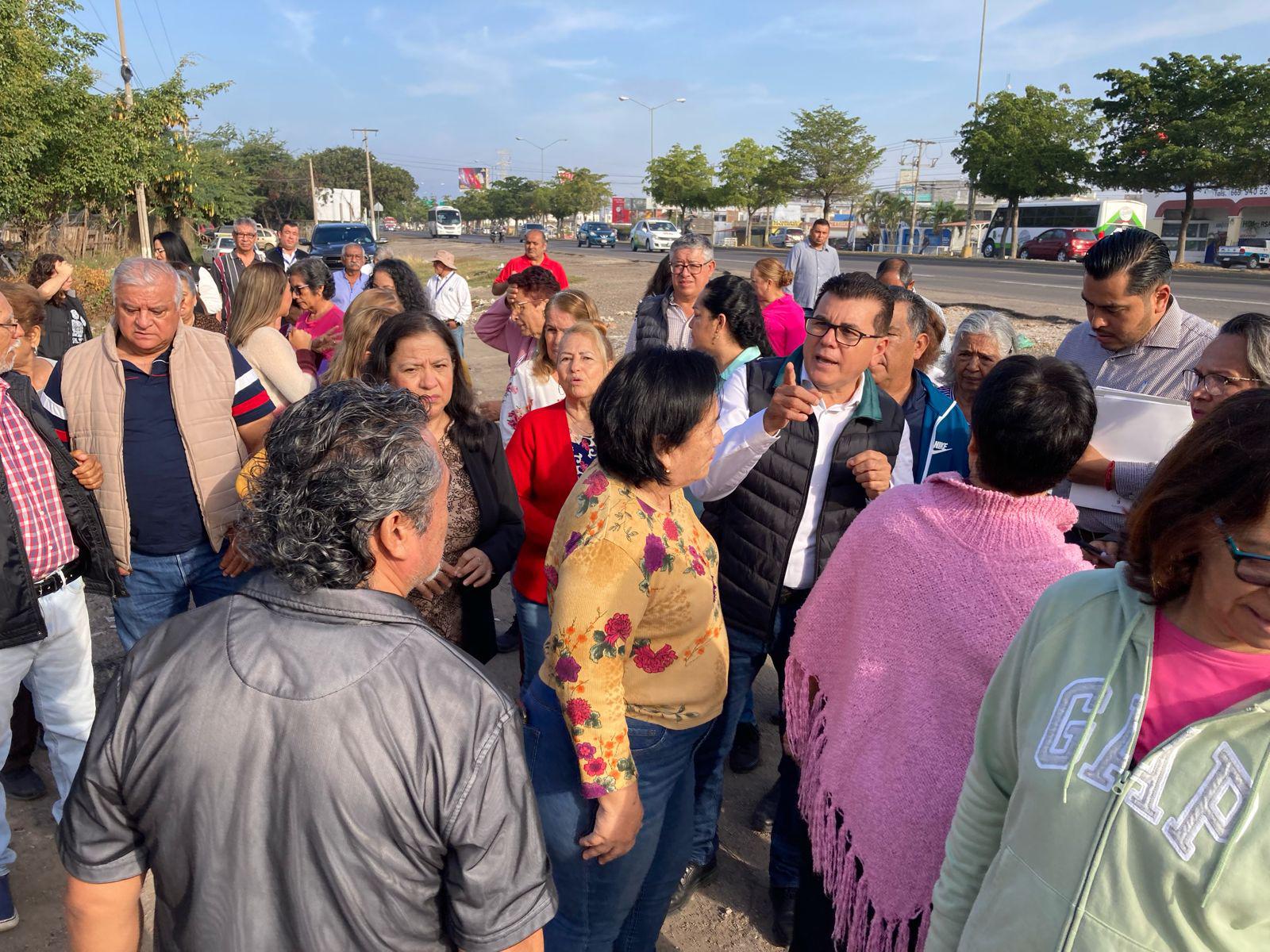 $!Invasión en fraccionamiento Issstesin será retirada para recuperar espacio: Alcalde de Mazatlán