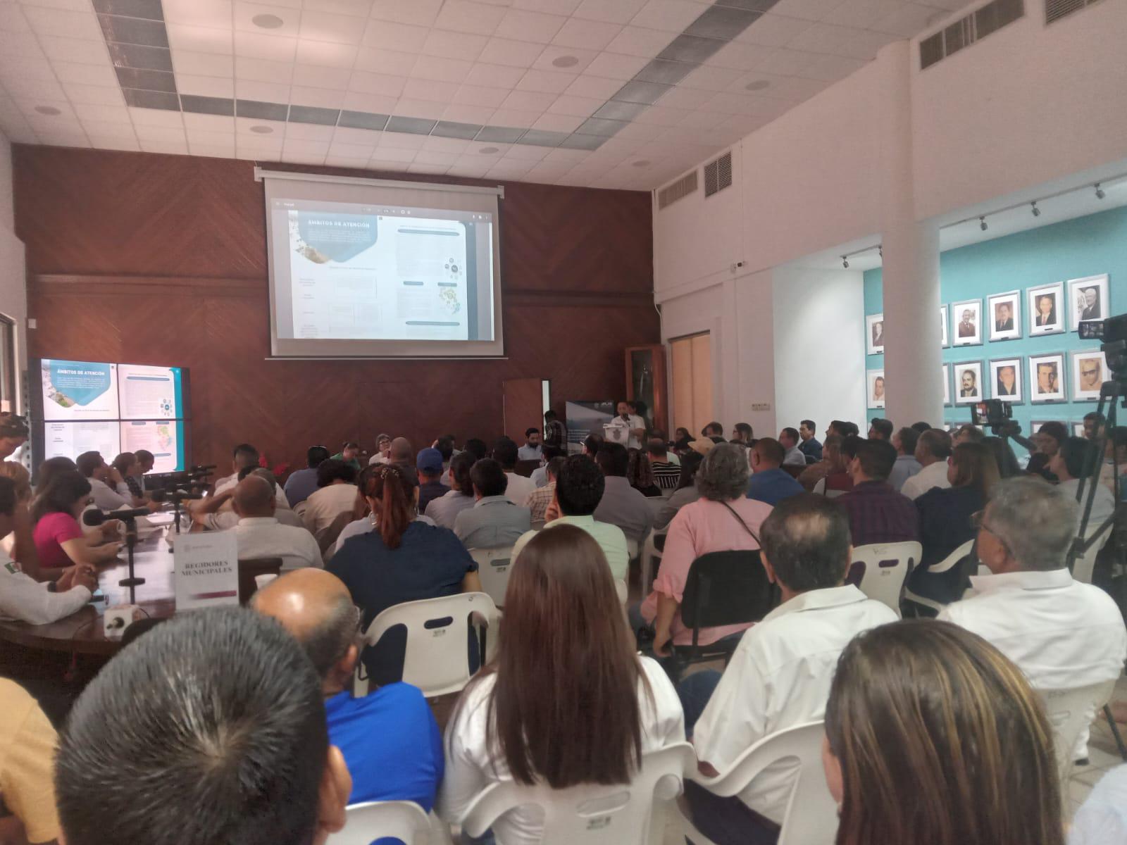 $!Llama Alcalde a sectores a unificar objetivos para aprovechar oportunidades de Mazatlán