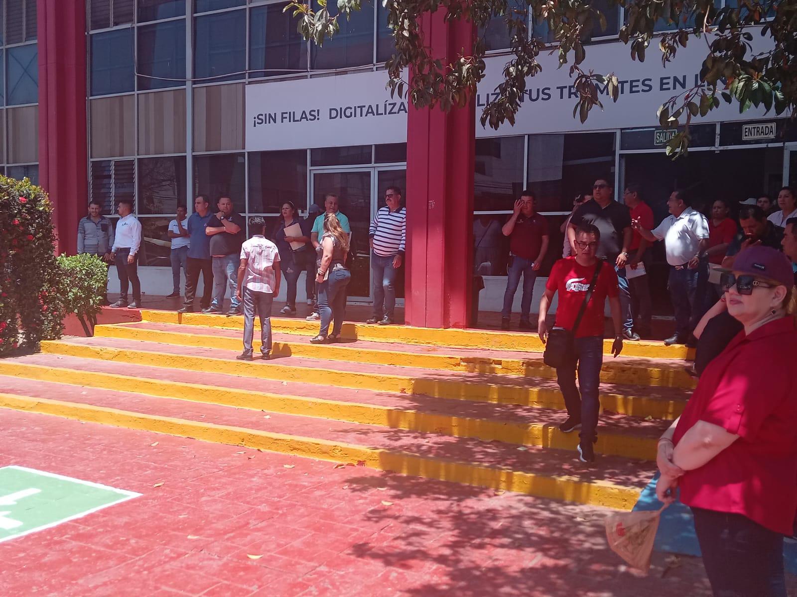 $!Planilla Roja denuncia amenazas en elección de STSE en Mazatlán