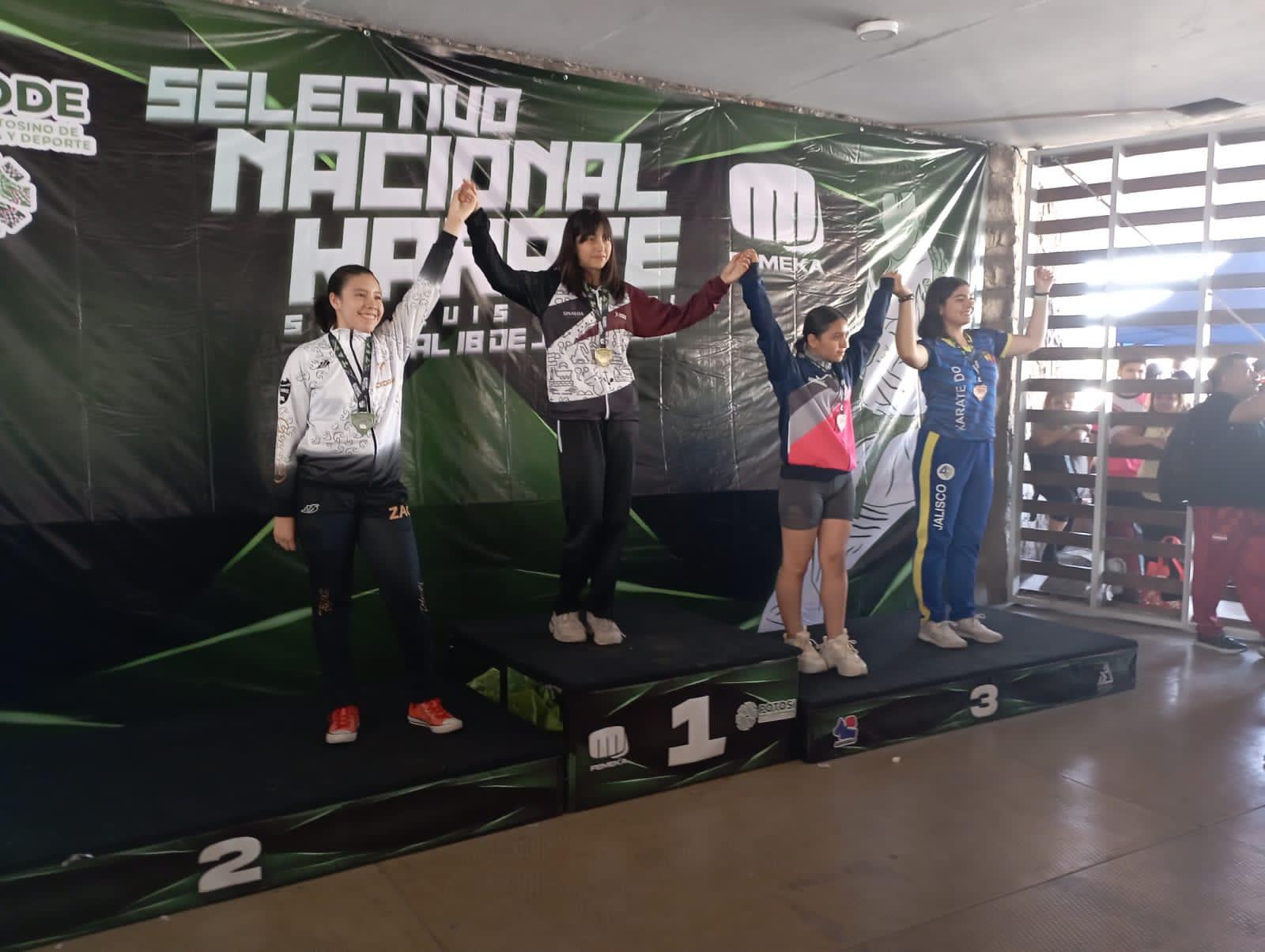 $!Triunfa selección de karate de Mazatlán en el Nacional de San Luis Potosí