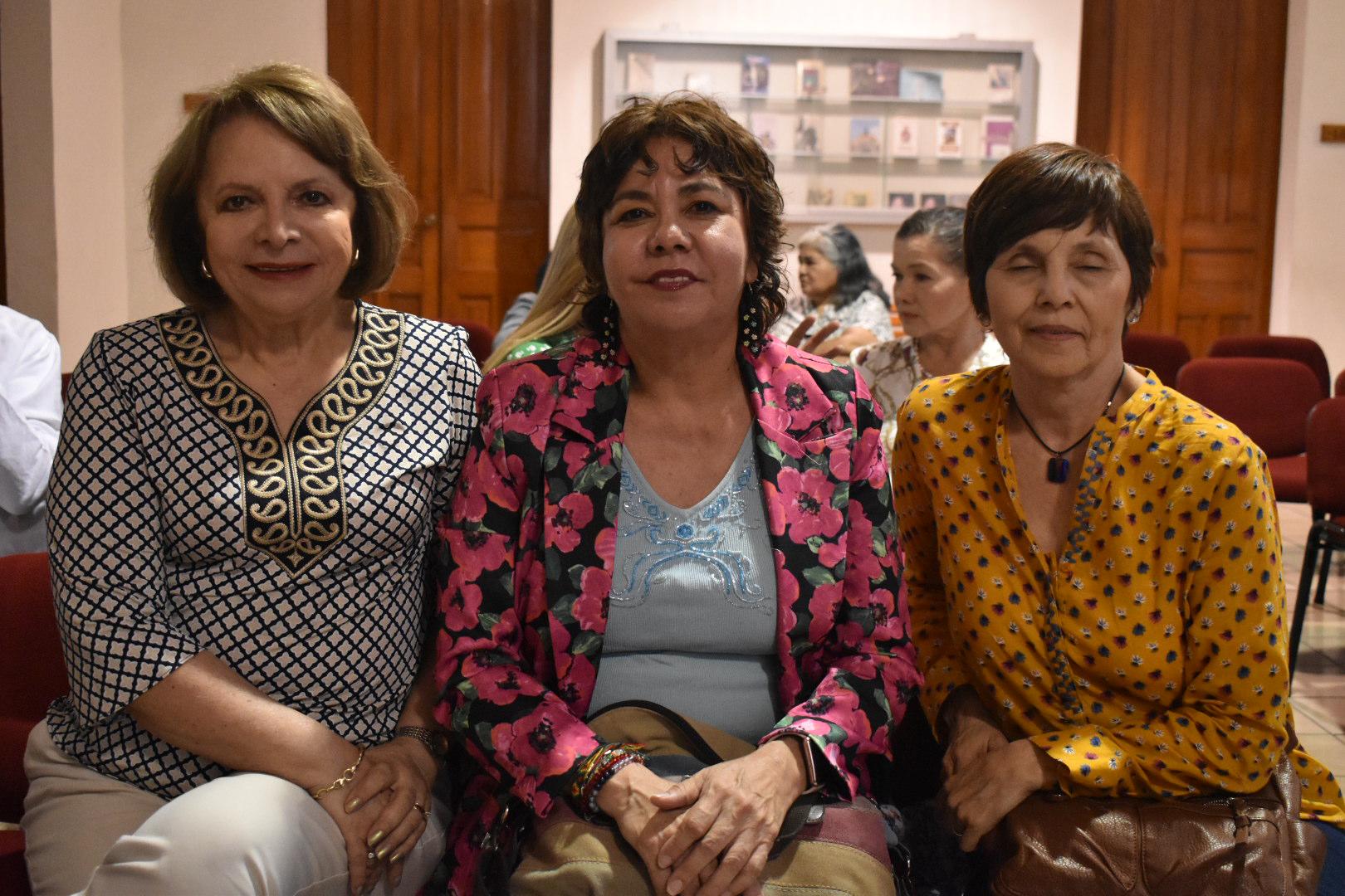 $!María Cecilia Loeza, María Elena Hernández e Imelda Moreno Beltrán.