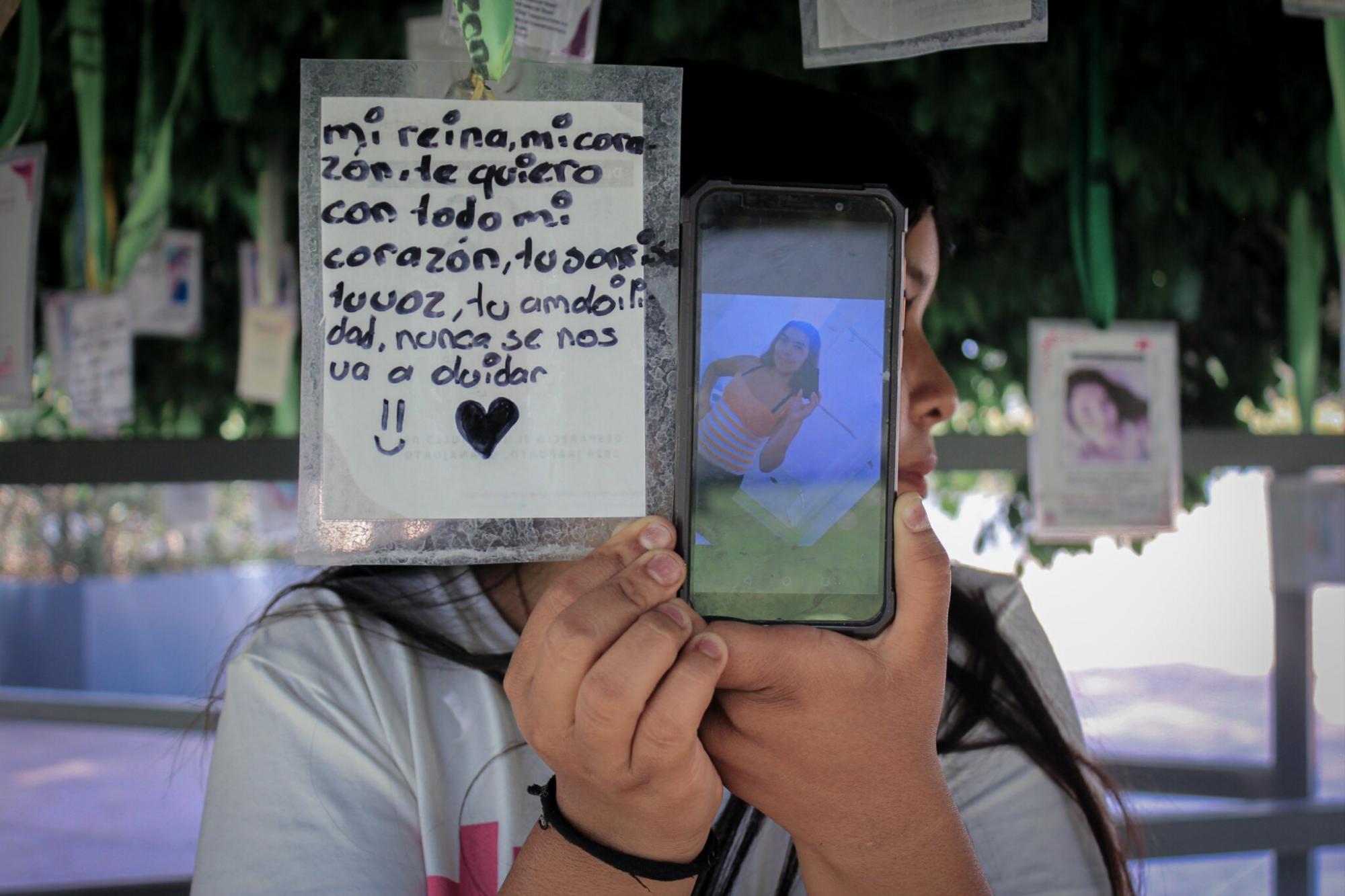 $!Danna Paola sufrió la desaparición de su mamá, Dulce Alejandra Marmolejo López, el 16 de julio del 2020.