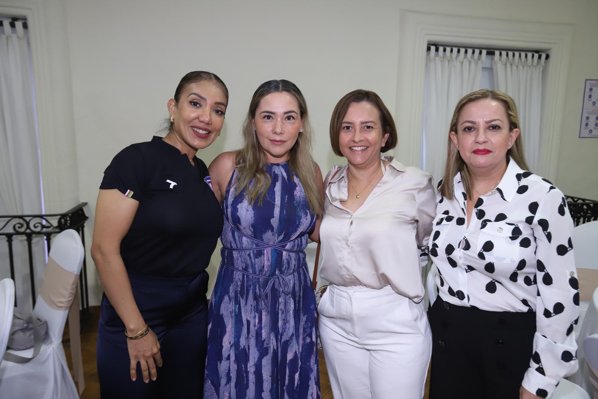 $!Karla Guillén, Gaby Sánchez, Mariela Bustamante y Claudia Ramos.