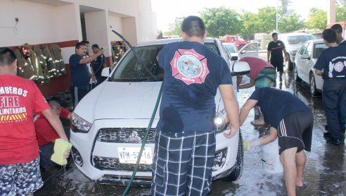 Bomberos de Mazatlán lavarán carros para recaudar fondos