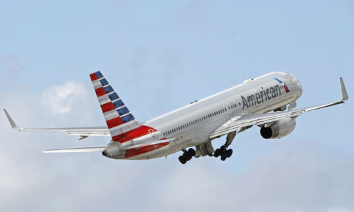American Airlines trata de aprender del error de United