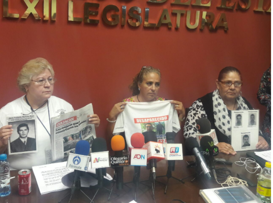 Van 'sabuesos' al Congreso de Sinaloa y piden atender el tema de desaparecidos