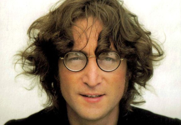 Recuerdan a John Lennon