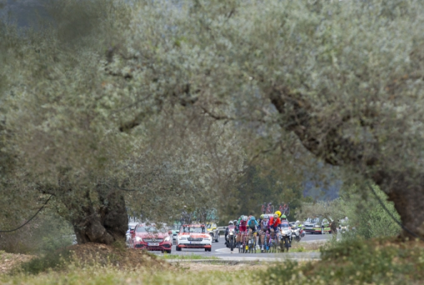 Valverde recupera el liderato de la Vuelta a Cataluña
