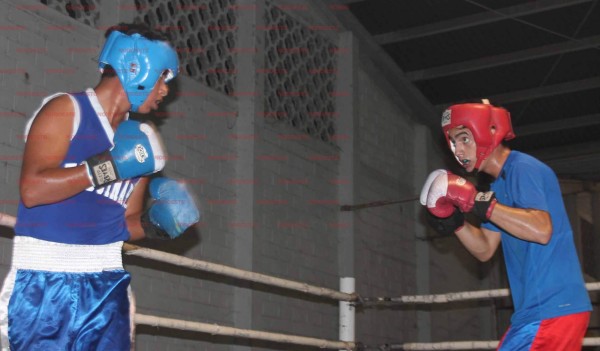 Muestran boxeadores de la ‘Perla Camaronera’ dedicación y técnica previo al Torneo Puro Sinaloa