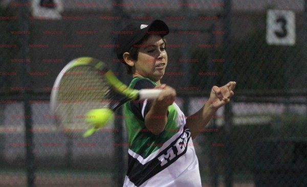 Se instala ‘Varucho’ en las semifinales del Grand Slam de Tenis de Jalisco