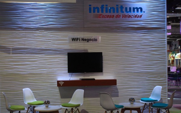 Tiene Telmex 5 mil 590 sitios con WiFi móvil en Infinitum