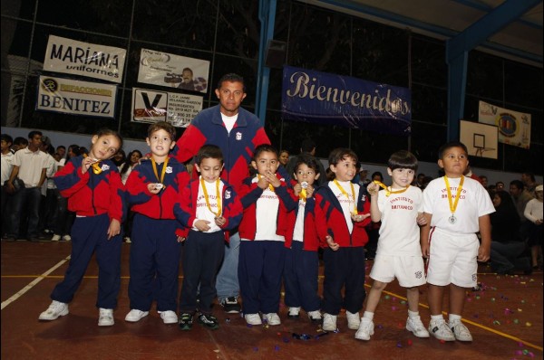 Rendirán homenaje póstumo a ex entrenador Omar Torres en Mazatlán