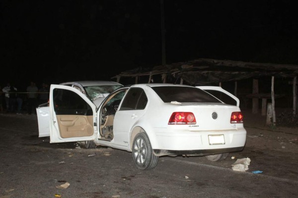 Adulto mayor y dos menores de edad mueren en choque en carretera Culiacán-Eldorado