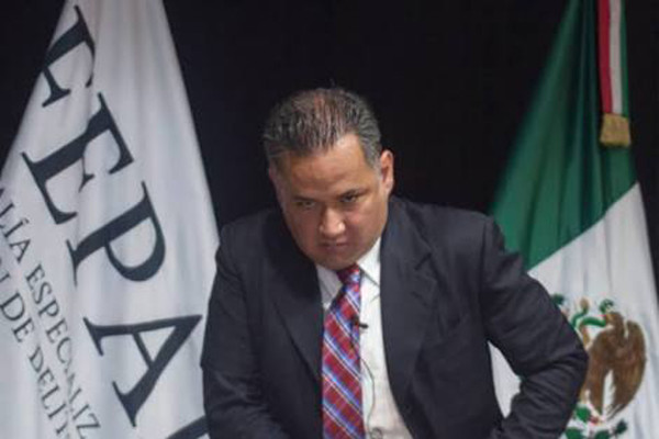 Santiago Nieto recurrirá al Senado para objetar su destitución de la Fepade