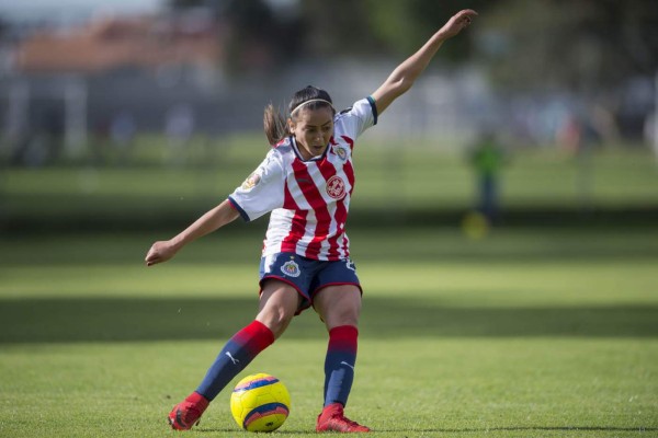Rubí Soto se estrena como goleadora en la Liga MX Femenil