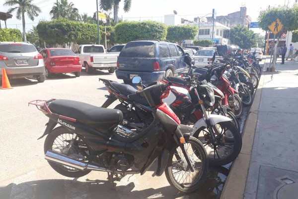 Activan motocicletas alerta de salud pública en Escuinapa