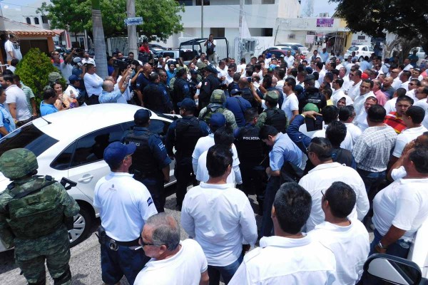 Pide Uber a autoridades de Sinaloa evitar actos violentos y proteger a los sinaloenses