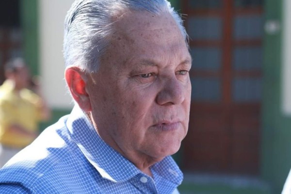 Los actos masivos no dan votos, dice el ex Gobernador Jesús Aguilar Padilla