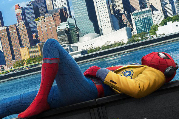 'Spider-Man: De regreso a casa' tiene dos nuevos pósters