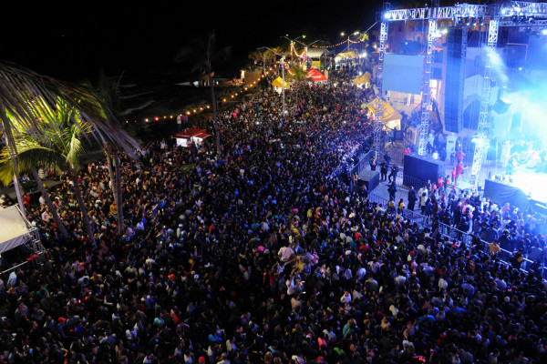 ¿Listos para el Carnaval de Mazatlán? 22 grupos musicales amenizarán Olas Altas