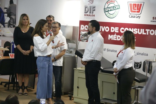 Dona Casa Ley equipo médico a DIF Sinaloa