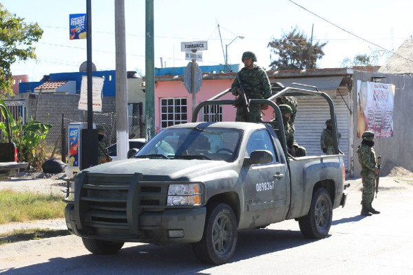Celebran 104 aniversario del Ejército Mexicano entre fuerte despliegue en Sinaloa
