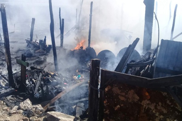 Se queman 4 viviendas en la Casa Redonda, en Mazatlán