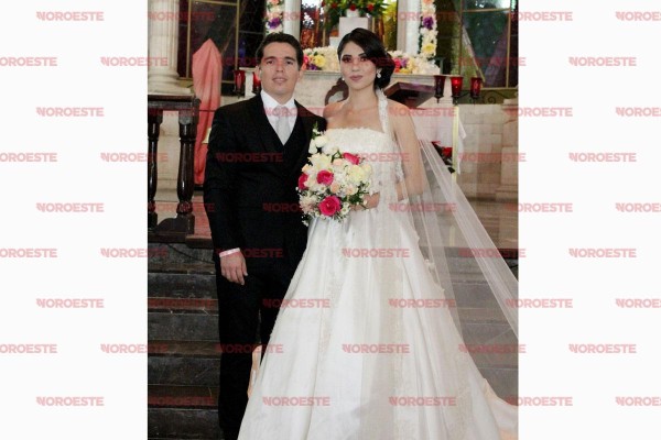 Martha Bogarín Romo y Tomas Rubio Simental se unen en matrimonio