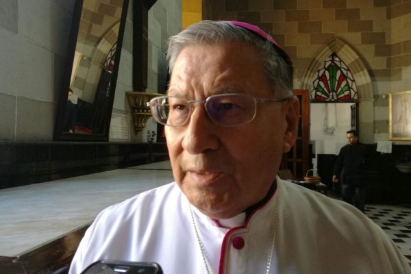 Llama Obispo a consensuar tema de calandrias en Mazatlán