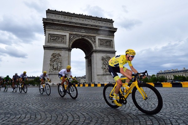 Chris Froome hila su cuarto Tour de Francia; Urán es subcampeón