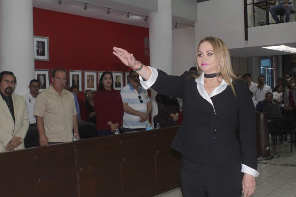 Queda regiduría en Mazatlán entre ‘madre e hija’