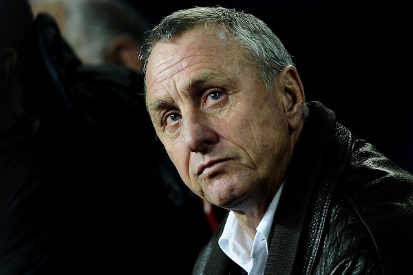 Barcelona dedicará estadio a Johan Cruyff