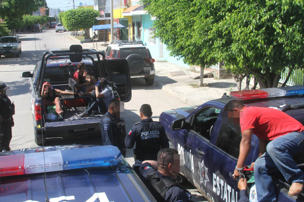 Detienen policías a 27 en varias colonias