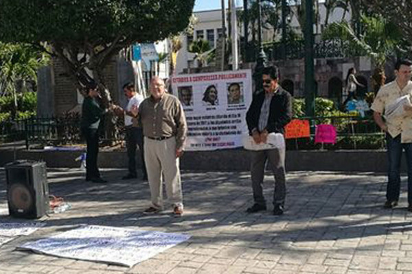Señalan de 'traidores a la patria' a diputados federales de Sinaloa