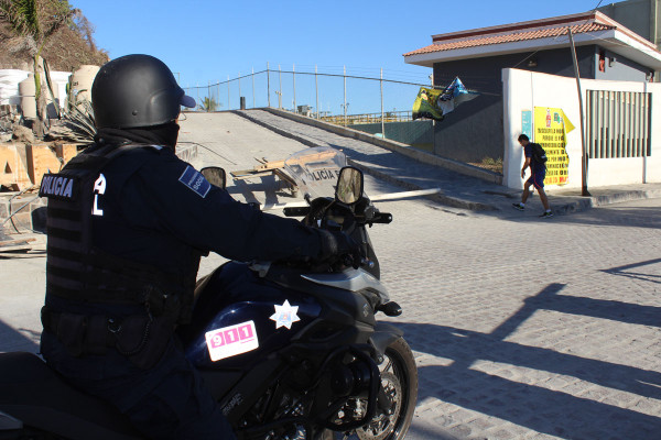 Duplican la seguridad e impiden paso al Faro de Mazatlán